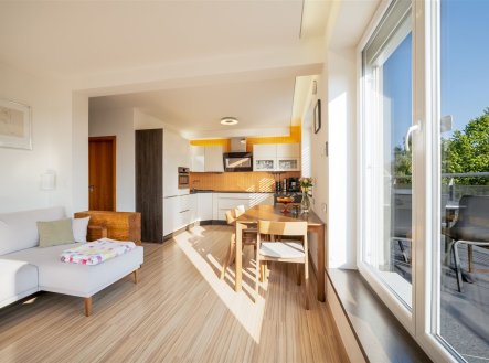 Prodej bytu, 2+kk, 93 m²