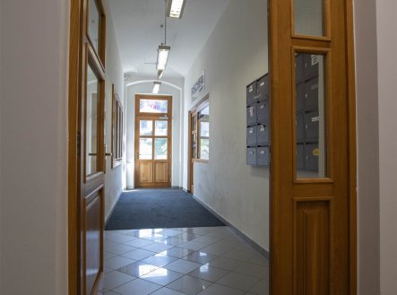 Pronájem kanceláře, 63 m²