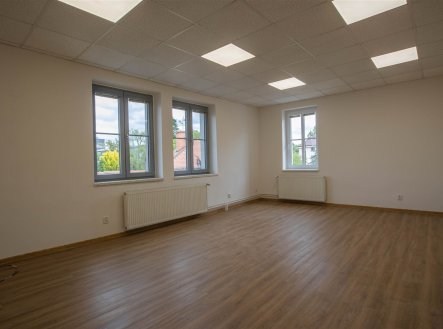 Pronájem kanceláře, 30 m²