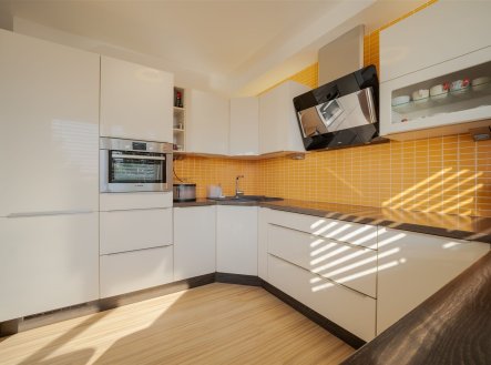 Prodej bytu, 3+kk, 93 m²