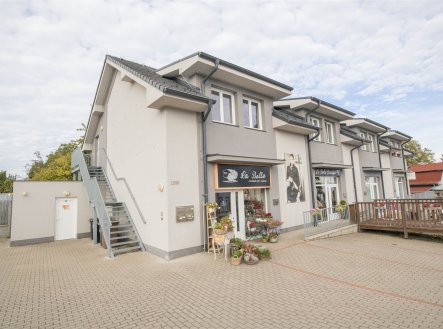 Pronájem bytu, 2+kk, 55 m²