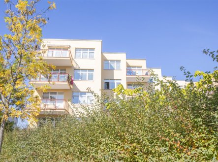 Pronájem bytu, 3+kk, 83 m²