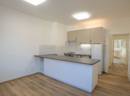 Pronájem bytu, 3+kk, 64 m²