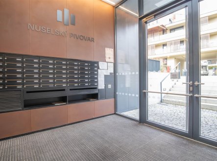 Pronájem bytu, 2+kk, 46 m²