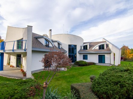 Prodej domu/vily, 807 m²