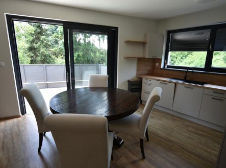 Pronájem bytu, 3+kk, 80 m²
