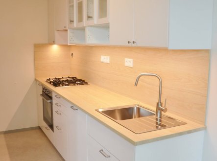 Pronájem bytu, 3+1, 77 m²