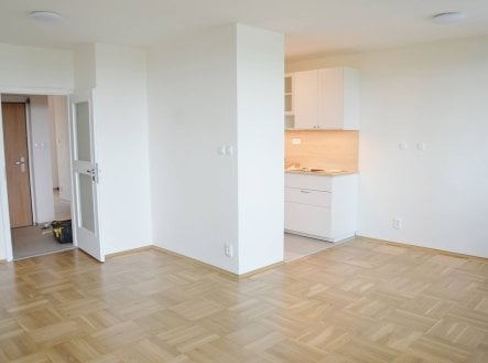 Pronájem bytu, 3+1, 77 m²