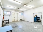 Pronájem - výrobní prostor, 207 m²