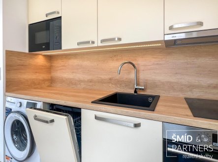 Pronájem bytu, 1+kk, 30 m²