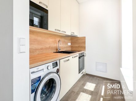 Pronájem bytu, 1+kk, 30 m²