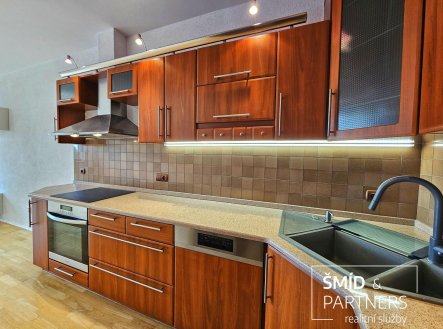 Pronájem bytu, 4+kk, 104 m²