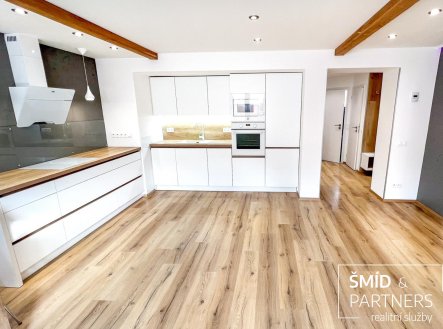 Prodej bytu, 3+kk, 70 m²
