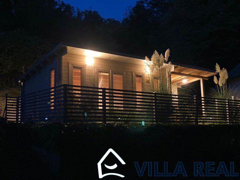 EECM6958.JPG