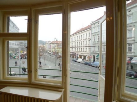 Pronájem kanceláře, 127 m²