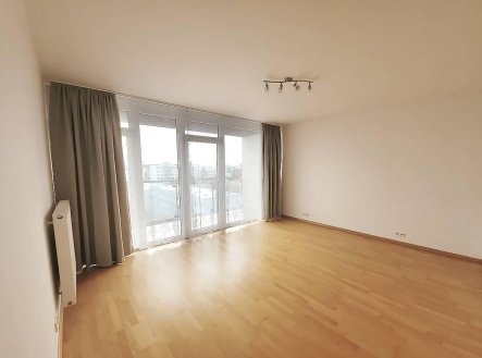 Pronájem bytu, 2+kk, 76 m²