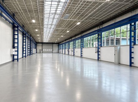 Pronájem skladu, 1 044 m²