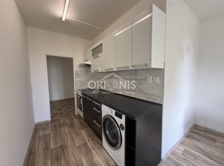 Pronájem bytu, 2+1, 67 m²