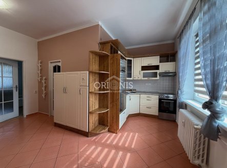 Pronájem bytu, 2+1, 60 m²