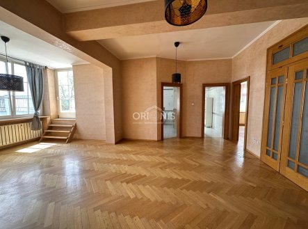 Prodej domu/vily, 626 m²