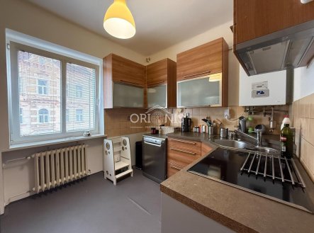 Pronájem bytu, 3+1, 99 m²