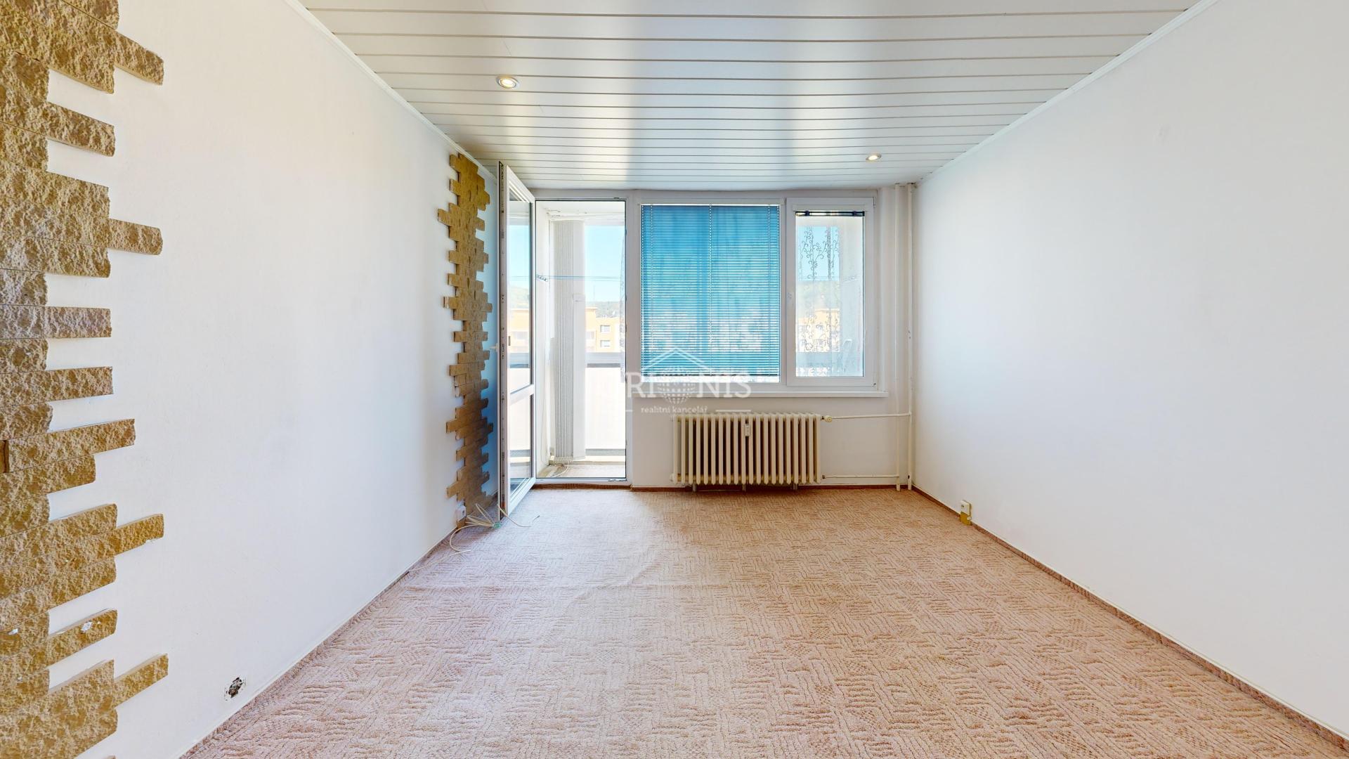 Holesicka-Bedroom 1