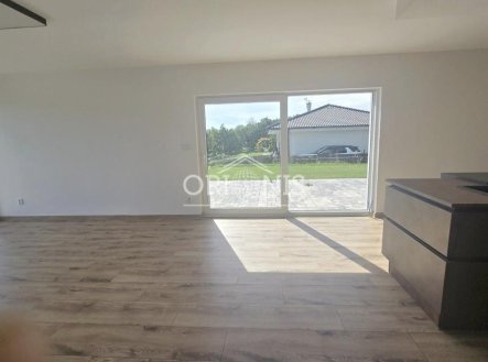 Pronájem domu/vily, 130 m²