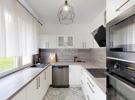 Pronájem bytu, 3+1, 80 m²