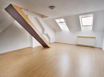 Pronájem bytu, 3+1, 75 m²
