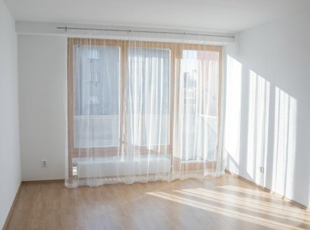 Pronájem bytu, 2+kk, 59 m²