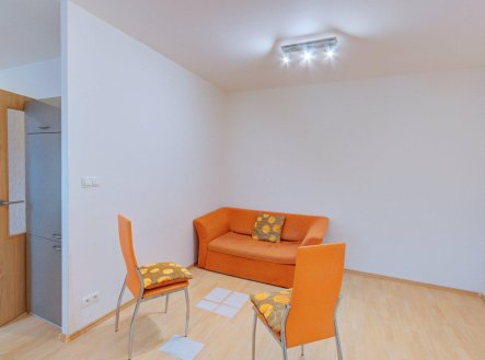 Pronájem bytu, 1+kk, 30 m²