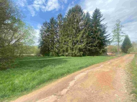 Prodej pozemku pro bydlení, 1 275 m² obrázek