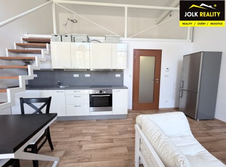 Pronájem bytu, 1+kk, 45 m²