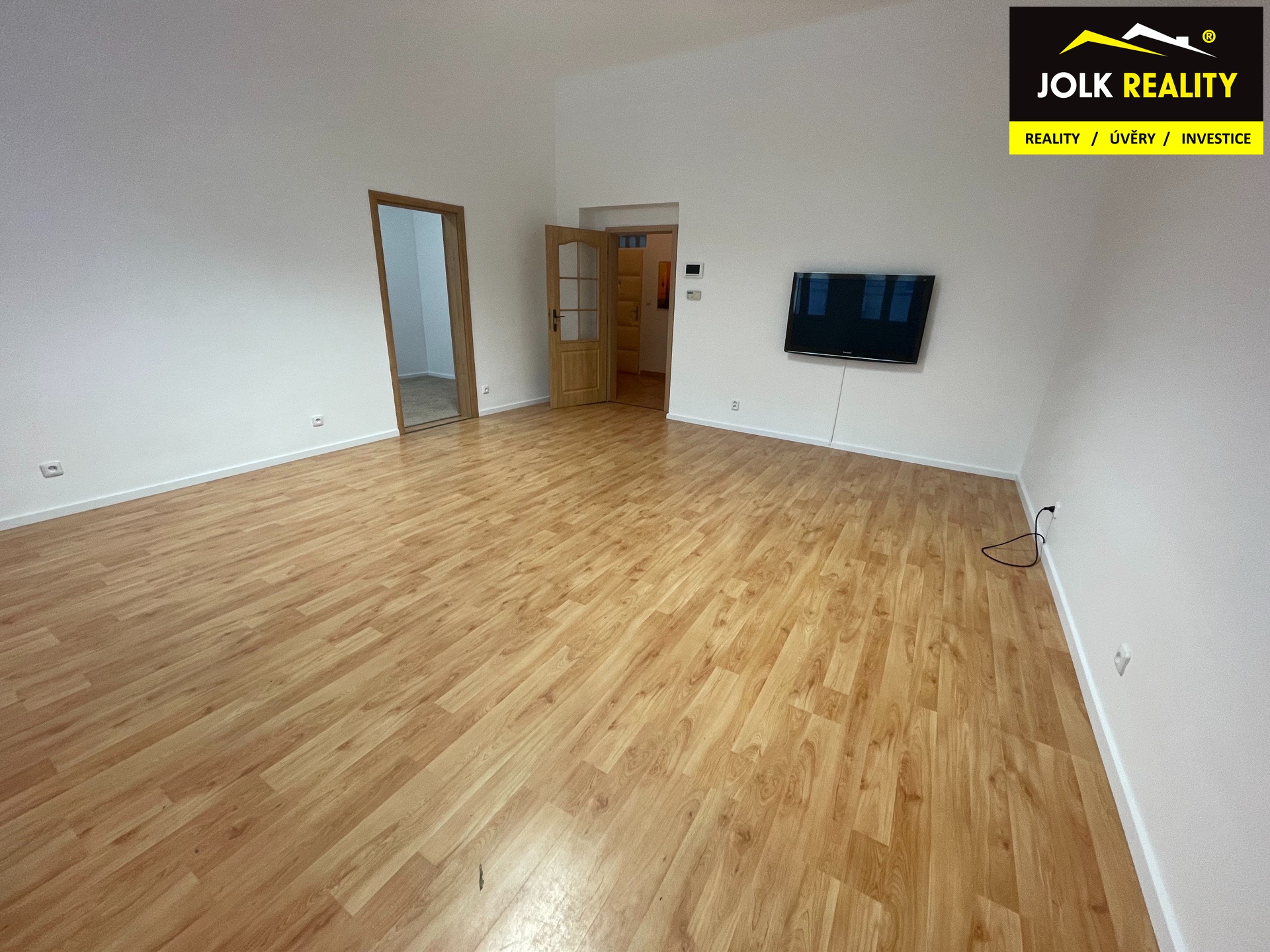NIKOLA SUKENIKOVA JOLK REALITY PRONAJEM BYTU 2+1 OPAVA Krnovska 