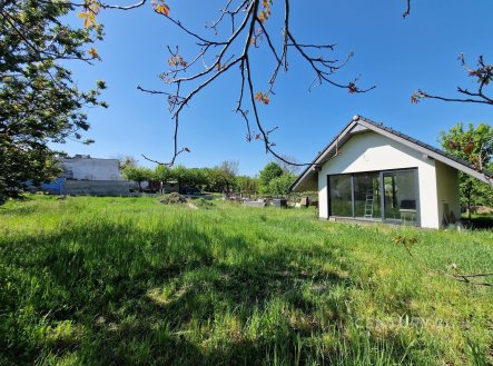 Prodej pozemku pro bydlení, 784 m²