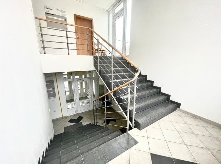 Pronájem kanceláře, 38 m²