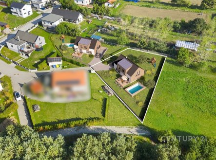 . | Prodej - pozemek pro bydlení, 920 m²