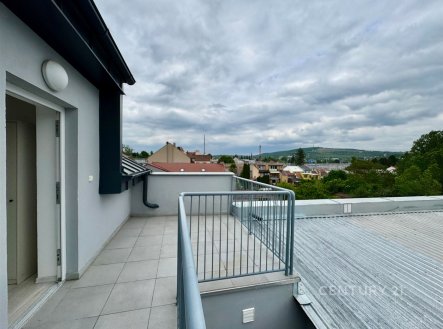Pronájem bytu, 2+kk, 51 m²