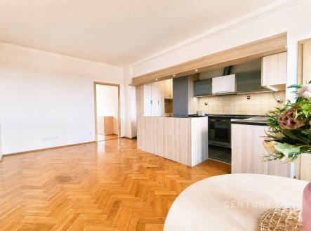 Prodej bytu, 3+kk, 68 m²