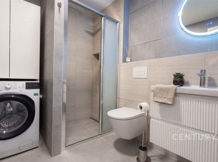 Pronájem bytu, 2+kk, 46 m²
