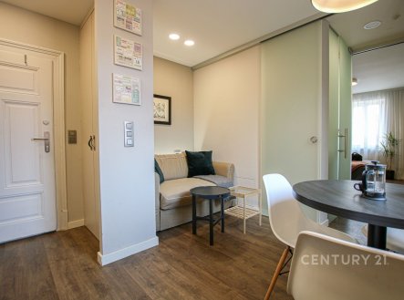 Pronájem bytu, 2+kk, 32 m²