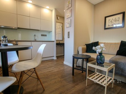 Pronájem bytu, 2+kk, 32 m²