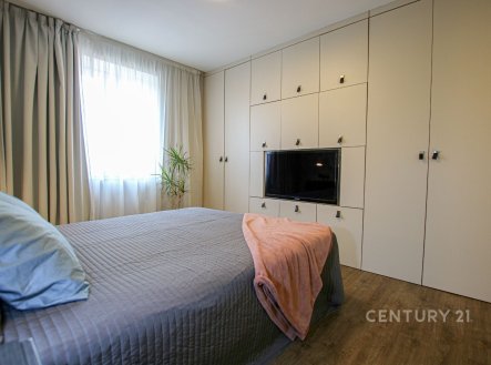 Pronájem bytu, 2+kk, 32 m²