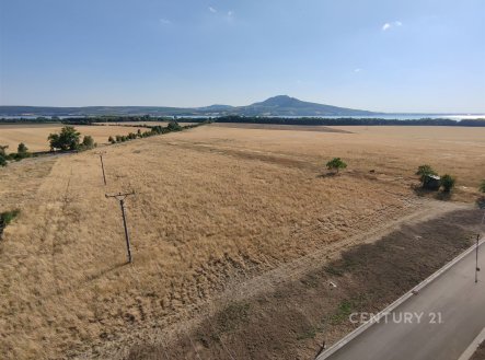 Prodej pozemku pro bydlení, 1 765 m²