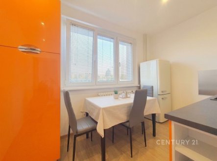 Pronájem bytu, 3+1, 71 m²