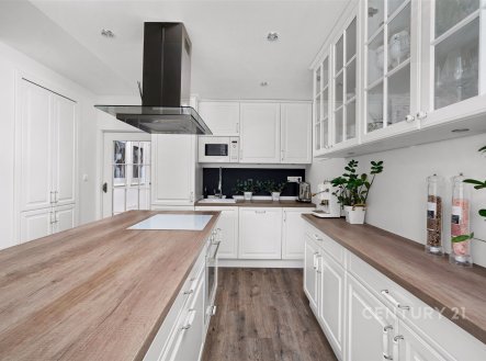 . | Prodej - dům/vila, 103 m²