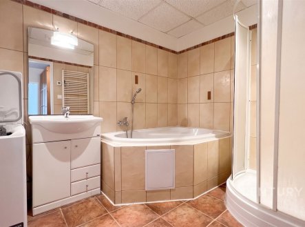 Pronájem bytu, 3+1, 80 m²