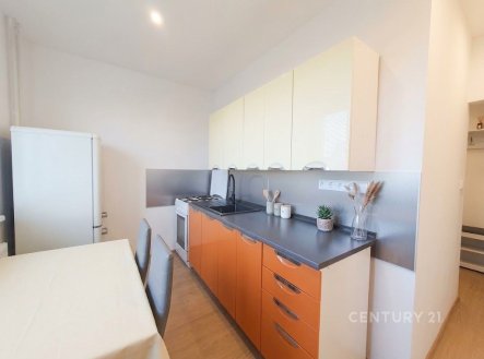 Pronájem bytu, 3+1, 71 m²