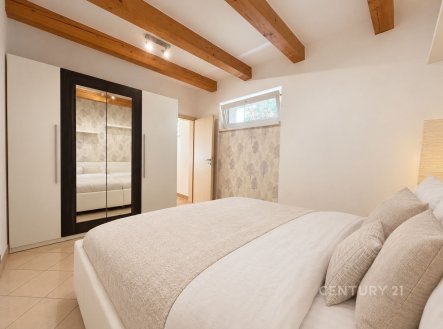 Pronájem bytu, 2+kk, 40 m²