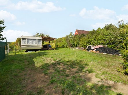 Prodej pozemku pro bydlení, 2 302 m²